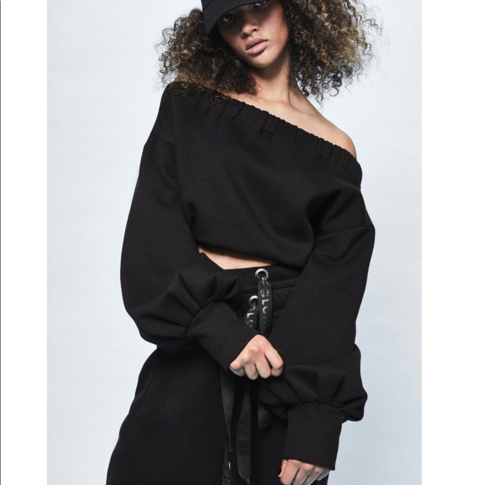 LONDUNN x MISSGUIDED Black Bardot Top